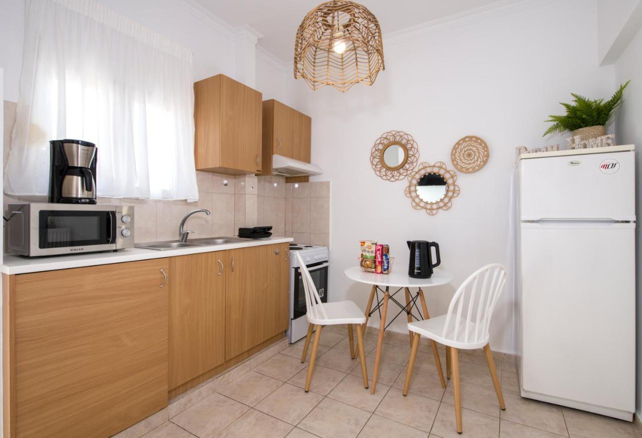 Center Manolia Dream 1 Bedroom Apartment 100M Away From The Beach Chania  Zewnętrze zdjęcie